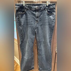 Riders by Lee 20P Mid Rise, Straight Leg, Faded Indigo Denim Jeans